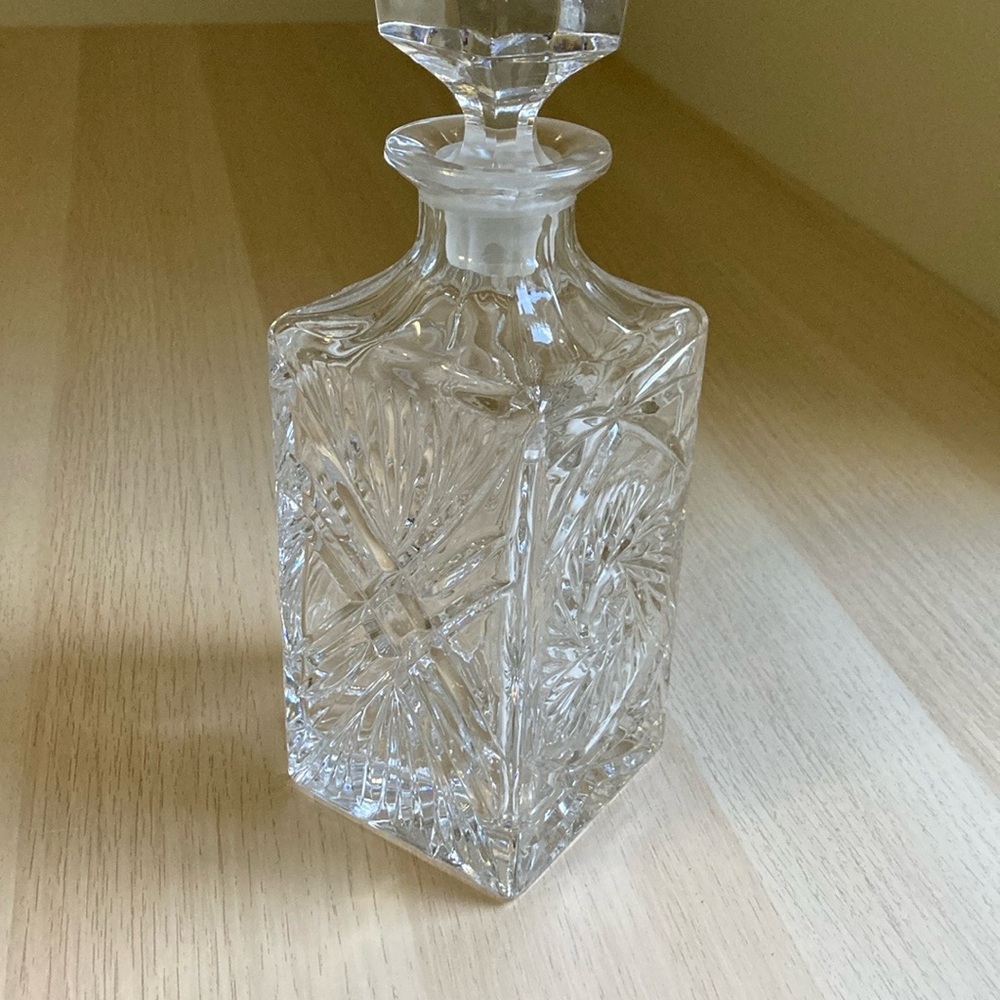 Elegant Clear Crystal Decanter, Whisky decanter, glass